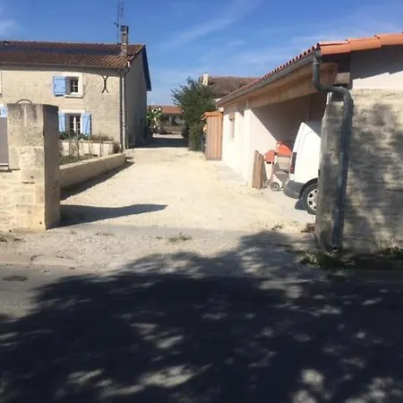 Chambres D'Hotes Les Rozieres Le Bourdet Extérieur photo