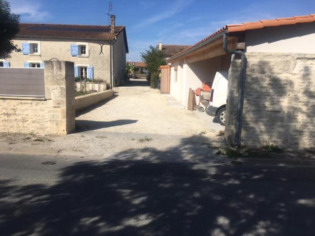 D'hotes Les Rozieres Le Bourdet