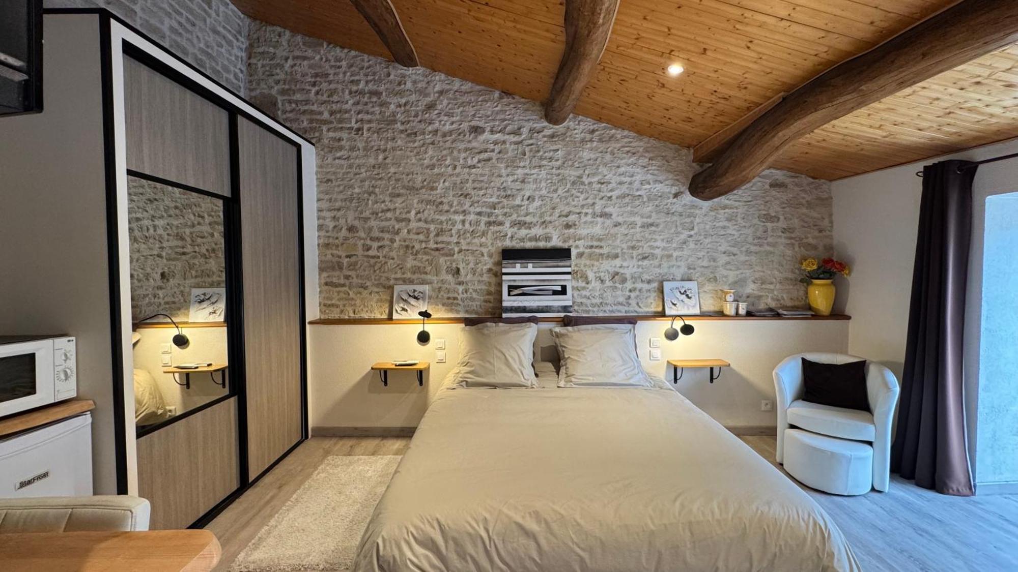 D'hotes Les Rozieres * Le Bourdet